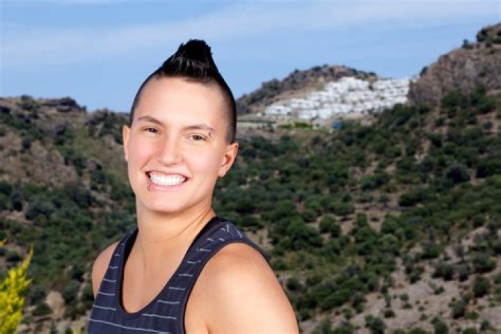 Sam McGinn - Age, Family, Bio