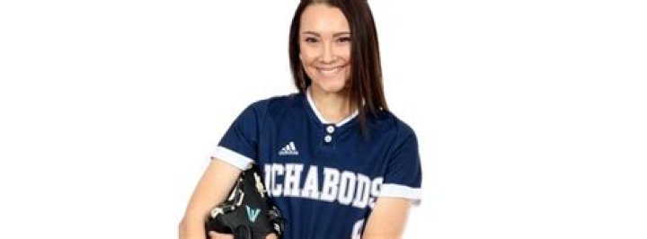 Samantha Dutton Bio (Wiki) 