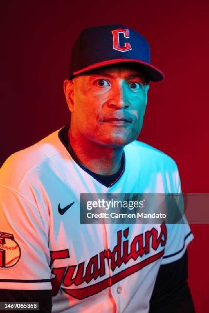 Sandy Alomar, Jr. Net Worth - Wiki, Age, Weight and Height, Relationships, Family, and More