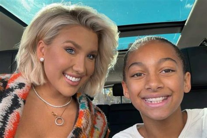 Savannah Chrisley Says Her Parents Have Gone '195 Days Without A Word To Each Other'