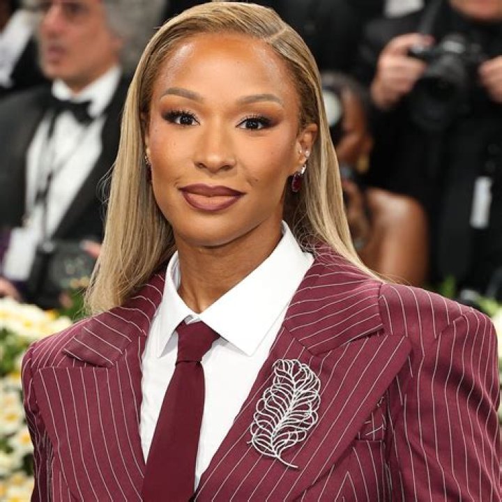 Savannah James Bio (Wiki) 