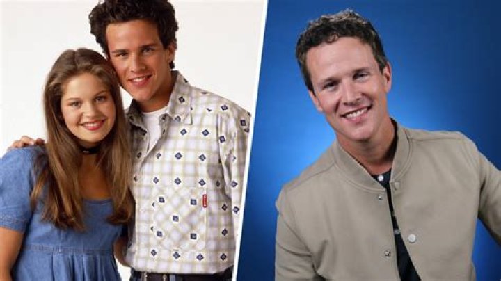 Scott Weinger Height - CelebsHeight.org