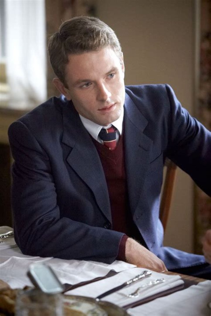 Sebastian Pigott Height, Weight, Net Worth, Age, Birthday, Wikipedia, Who, Nationality, Biography