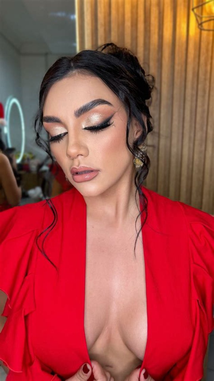 Selena Sandoval - Age, Family, Bio