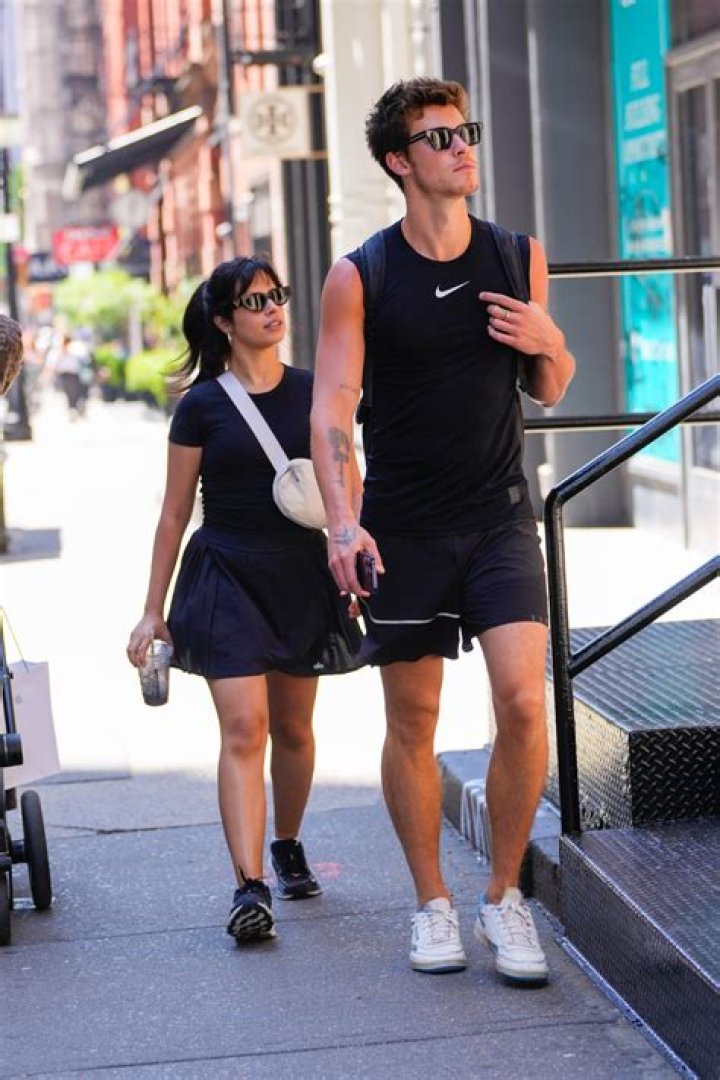 Shawn Mendes kissed Camila Cabello’s foot for V-Day: fine or nope?