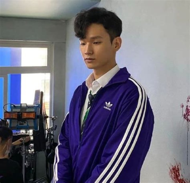 Shin Jae-hwi - Age, Family, Bio