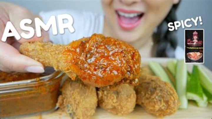 Sissi N.E Lets Eat - Age, Family, Bio