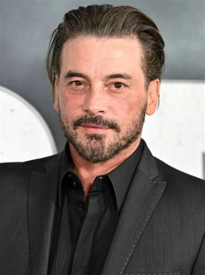 Who is Scream Actor Skeet Ulrich's Wife? Know His Girlfriend, The Craft, Movies, Net Worth, & More.