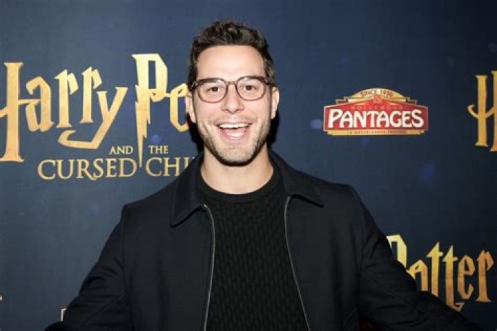 Skylar Astin Net Worth - Wiki, Age, Weight and Height, Relationships, Family, and More