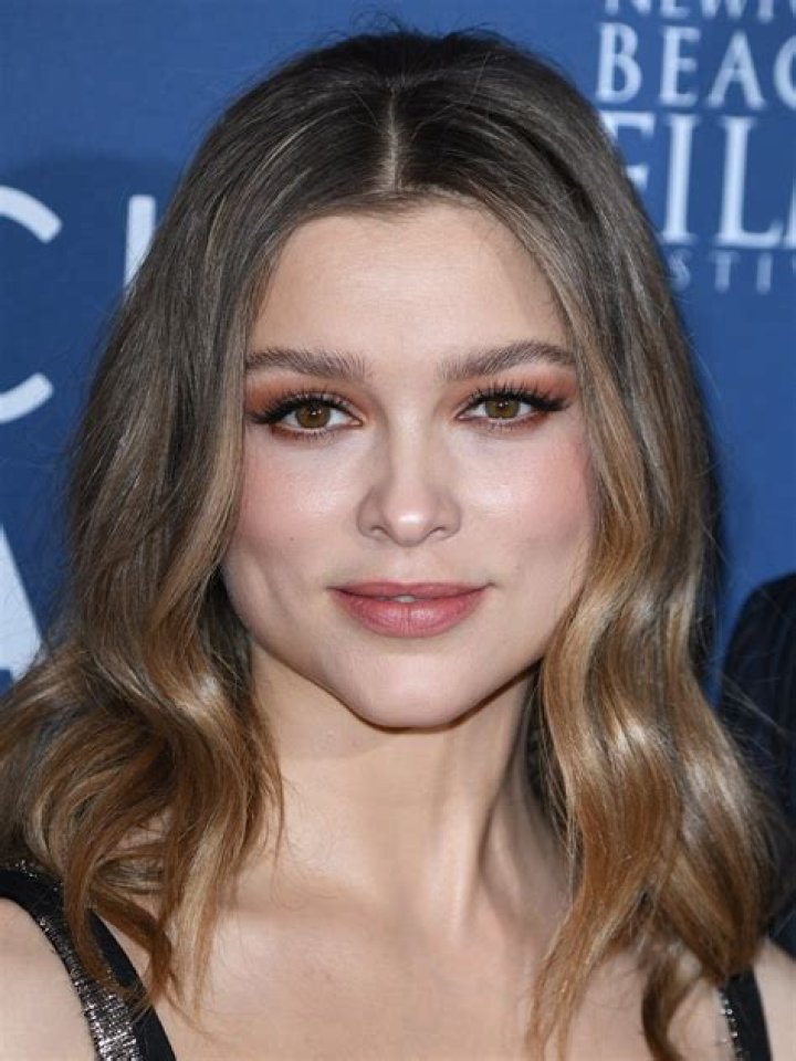 Sophie Cookson Net Worth - Wiki, Age, Weight and Height, Relationships, Family, and More