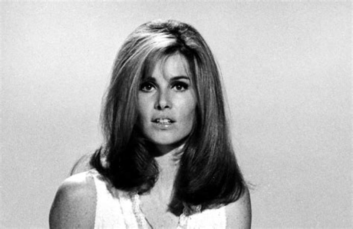 Stefanie Powers Net Worth - Wiki, Age, Weight and Height, Relationships, Family, and More