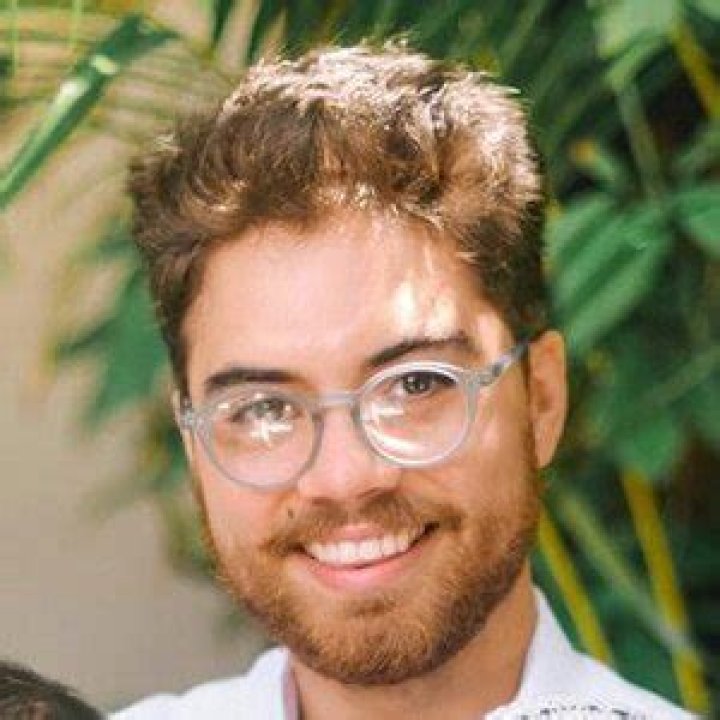 Stefano Da Cunha - Age, Family, Bio