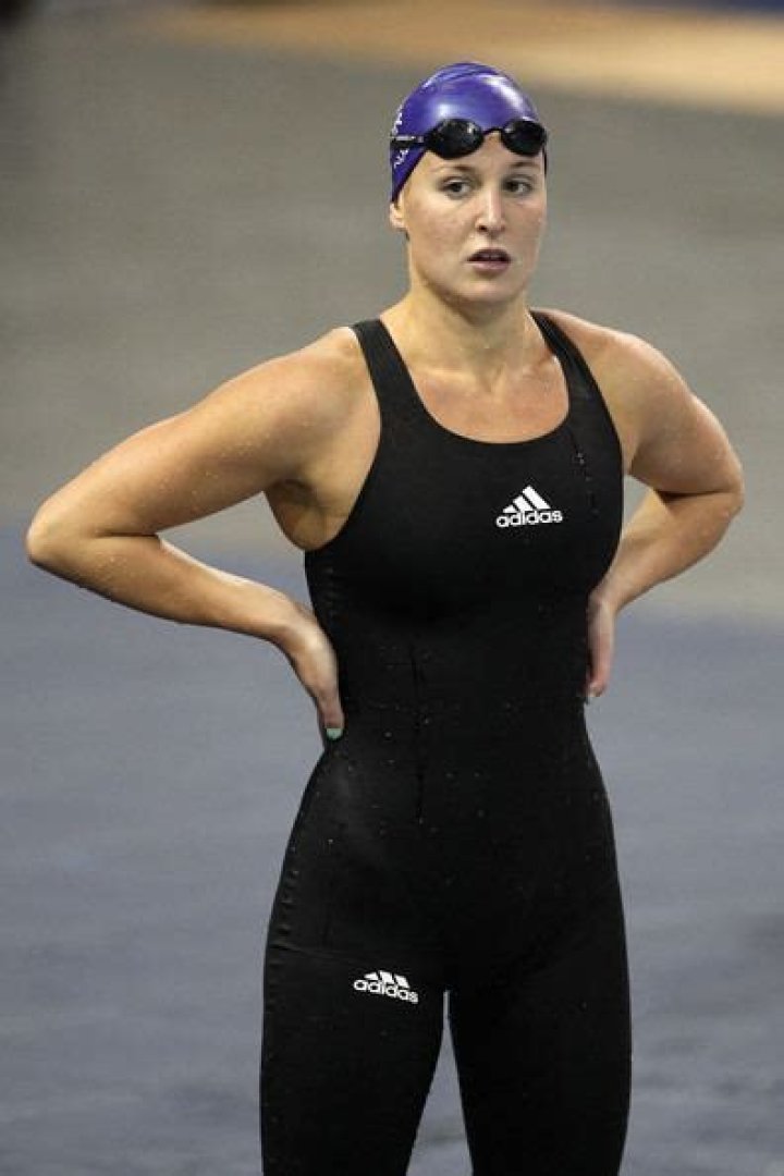 Stephanie Proud - Age, Family, Bio