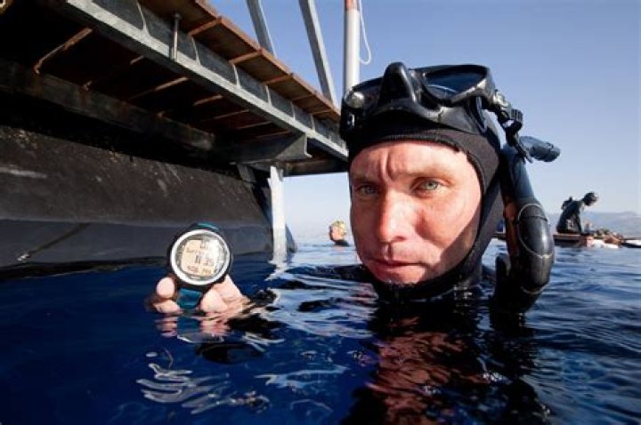 Stephen Keenan Wikipedia: How Old Was He When He Died? Family And Children