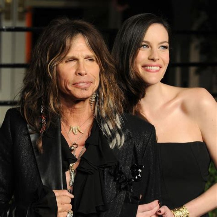 Steven Tyler's daughter and grandson 'barely made it out' of Maui wildfires
