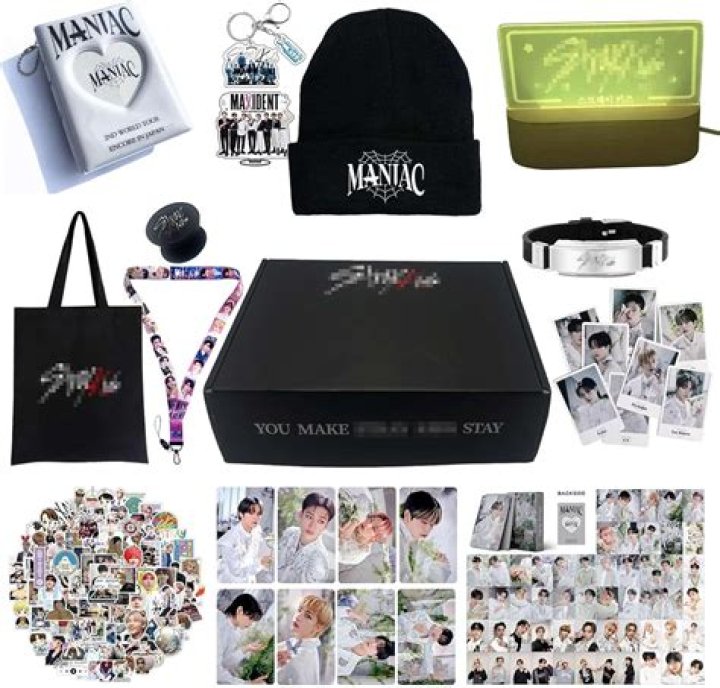 Stray Kids fans 'can't breathe' as Felix strips off shirt and reveals back tattoo