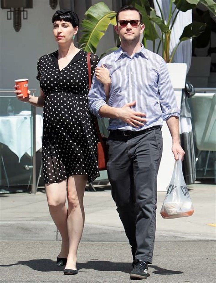 The entrepreneur Tasha McCauley is the wife of Joseph Gordon Levitt.