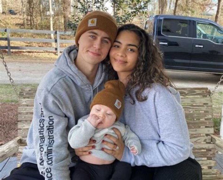 Taylor Giavasis Bio (Wiki) 