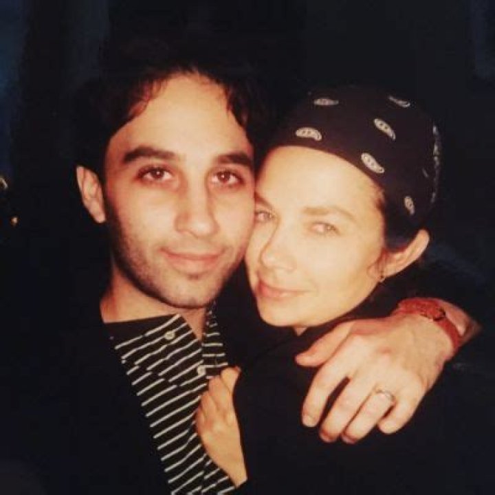 The Intimate Love Story of Justine Bateman and Her Husband