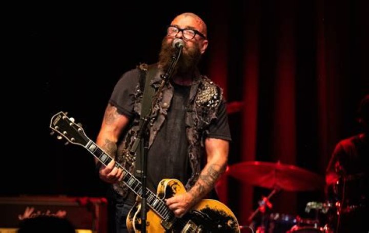 Tim Armstrong Net Worth - Wiki, Age, Weight and Height, Relationships, Family, and More
