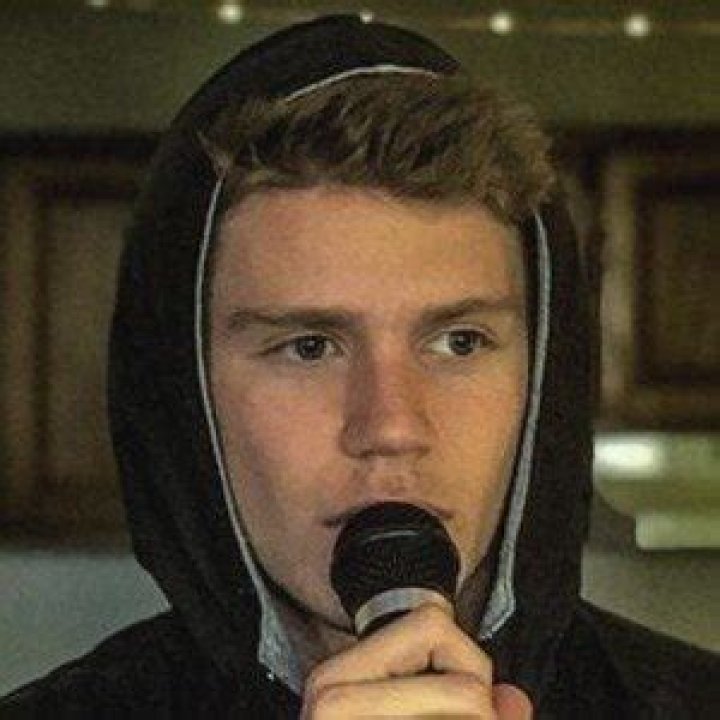 Tobias Phillips - Age, Family, Bio