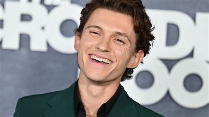 Tom Holland - Age, Family, Bio