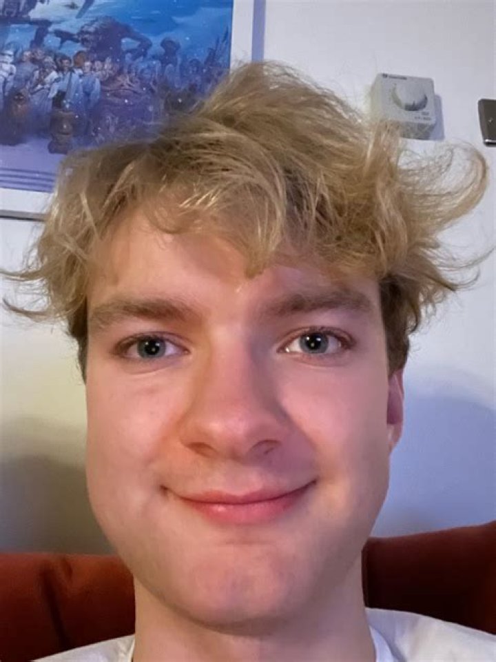 Tommyinnit - Age, Family, Bio