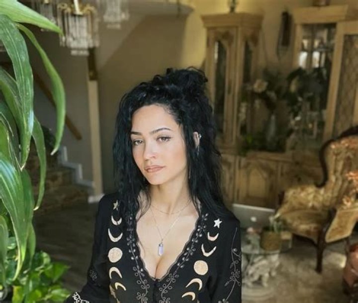 Tristin Mays Pets - Celebrity Pets