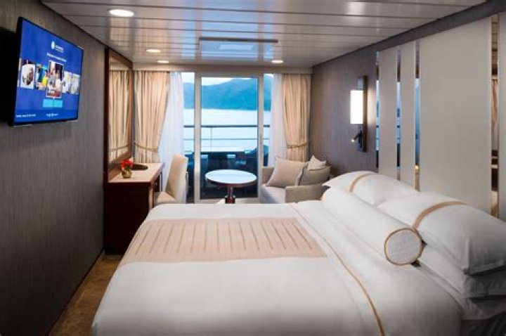 Discover our Veranda Staterooms | Celebrity Cruises