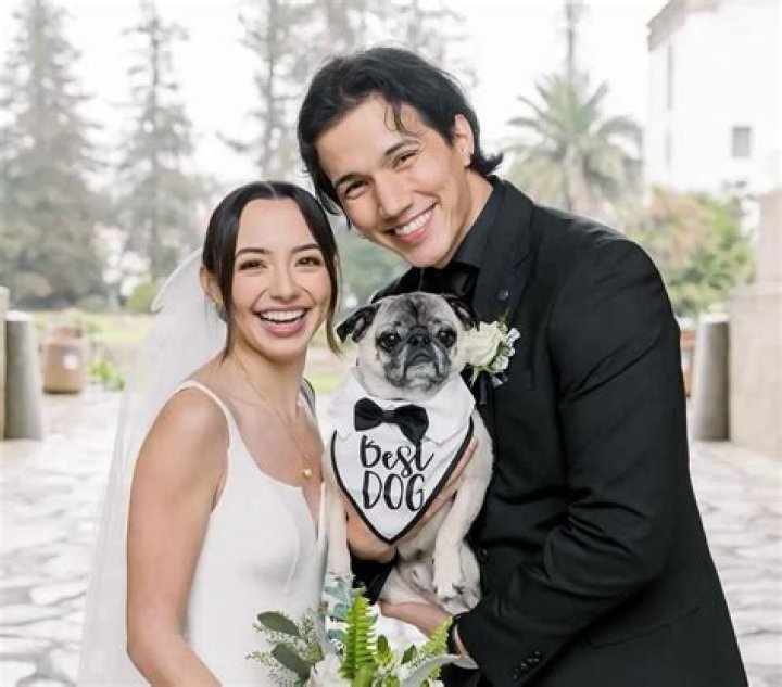 Veronica Jo Merrell-Burriss Pets - Celebrity Pets