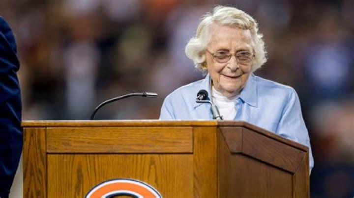 Virginia Halas McCaskey Net Worth - Wiki, Age, Weight and Height, Relationships, Family, and More