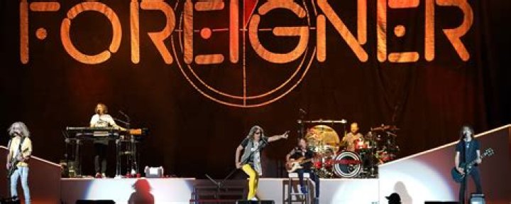 Was the lead singer of Foreigner on Modern Family?