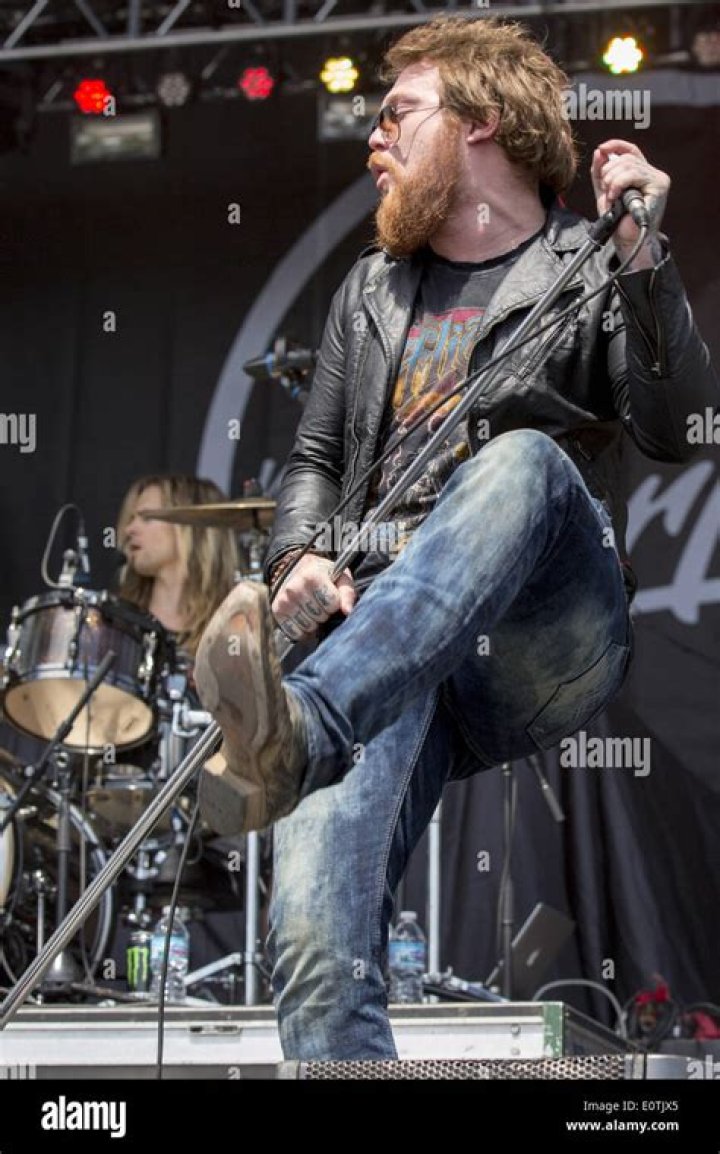 We Are Harlot - Members, Ages, Trivia