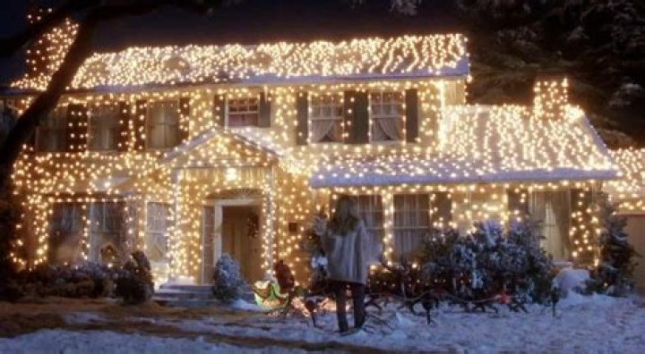 Where is the Griswold House Christmas vacation?