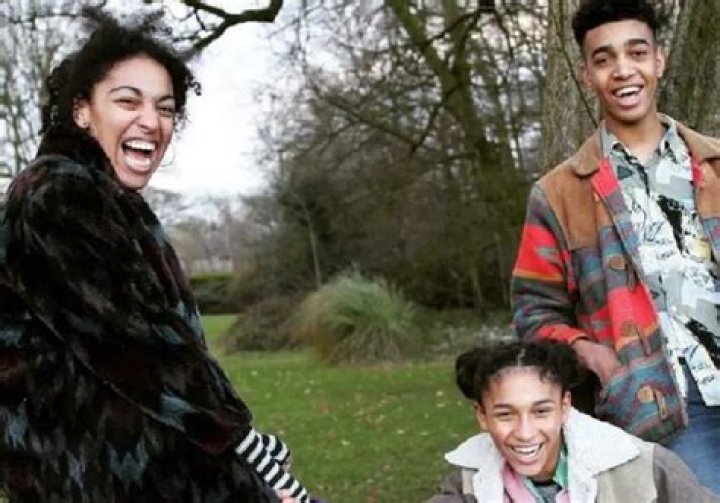 Who Are Niko Omilana Sister And Brother? Siblings Partner And Net Worth