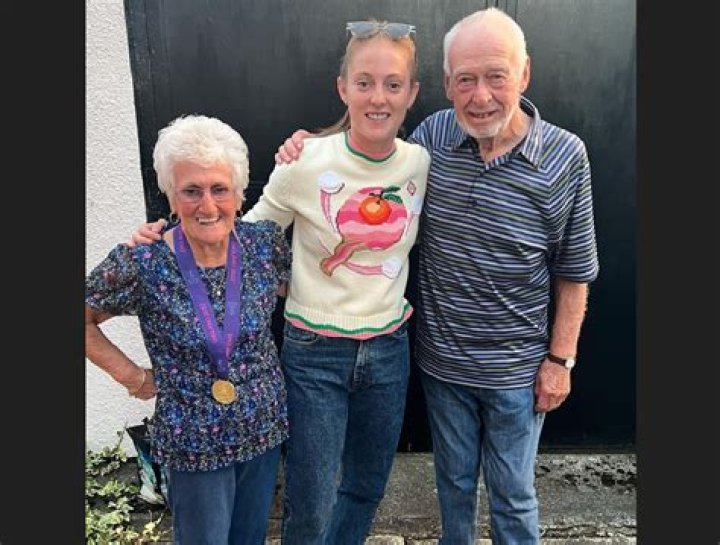 Who Are Tracy And Peter Walsh? Keira Walsh Parents And Family