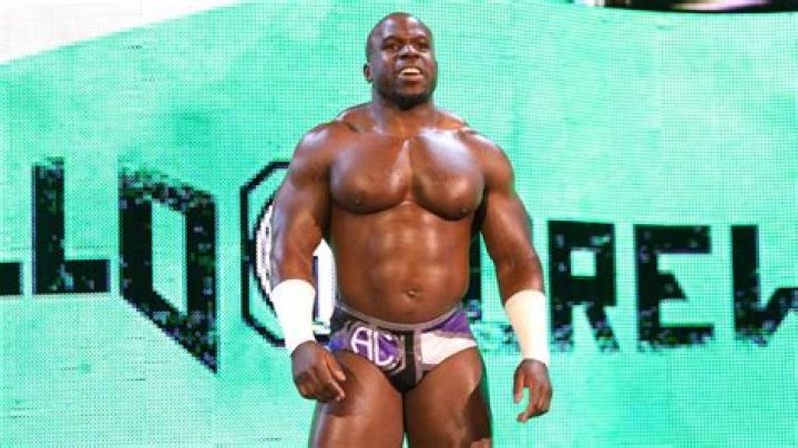 Who is Apollo Crews (WWE)? Wiki Bio, wife, girlfriend, net worth, body