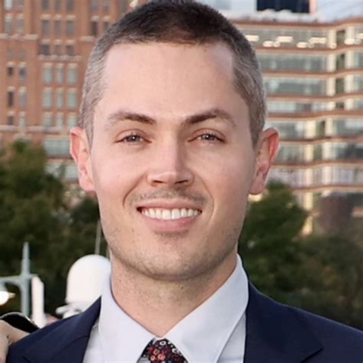 
Who Is Dominique Scott, 30? Florida Driver Arrested For Playing “Bumper Cars” 