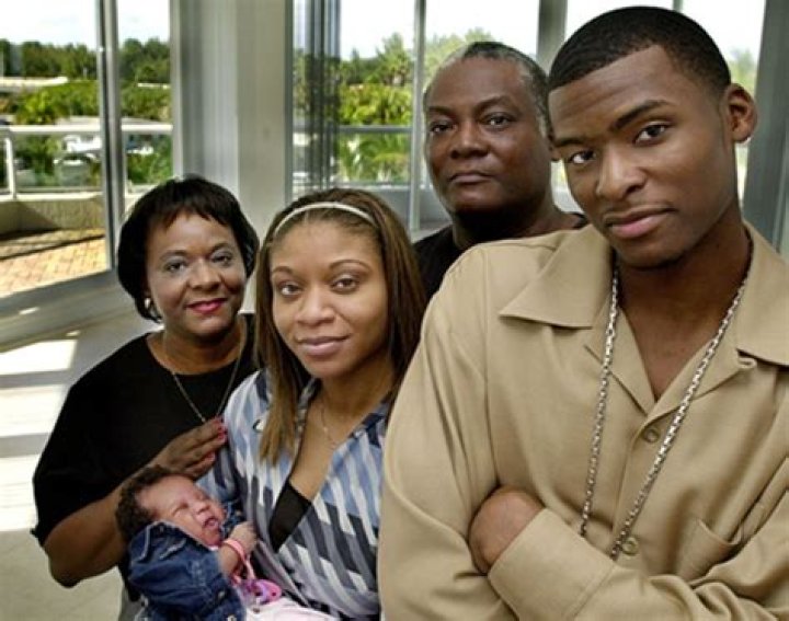 Who Is Keyon Dooling Wife Natosha Dooling? Facts On His Family And 4 Children