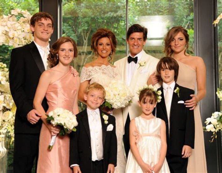 Who is Youtube star, Dominique Sachse? Wiki: Age, Husband, Salary, Wedding, Net Worth, Family