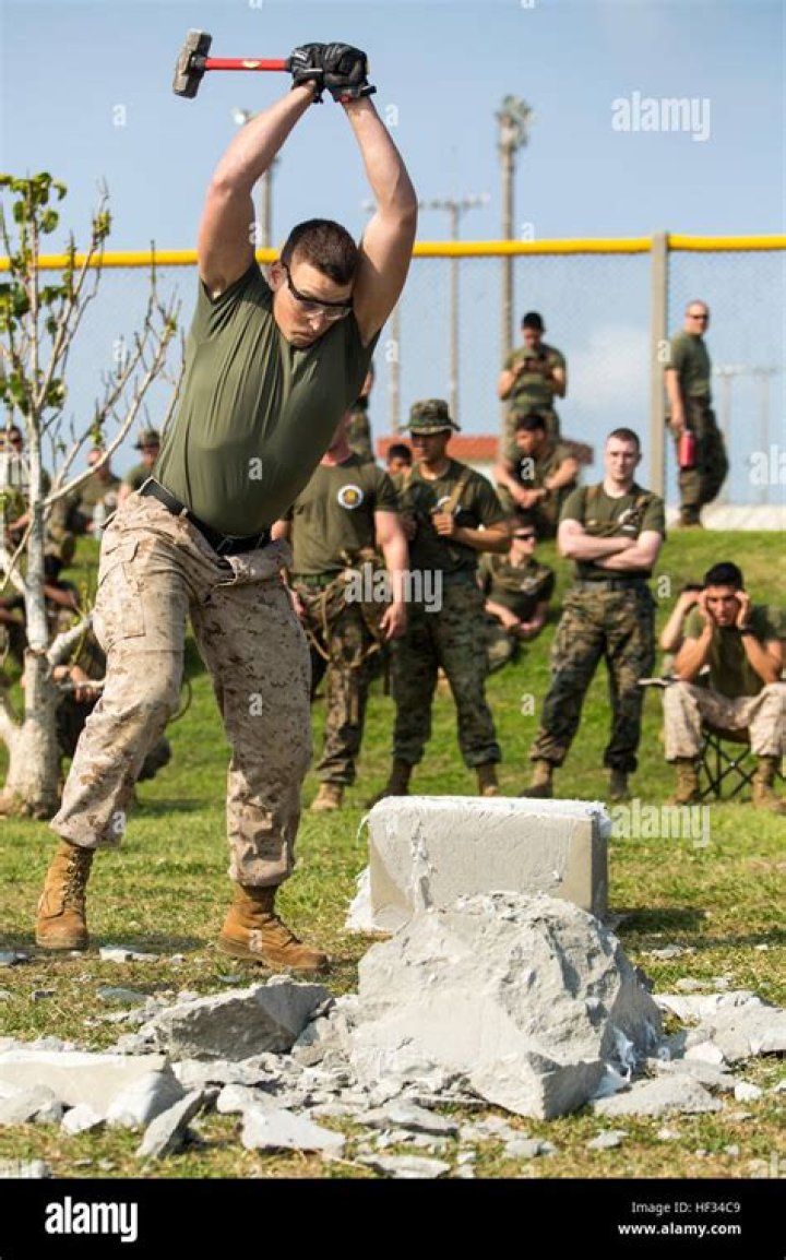 Will a sledge hammer break concrete?