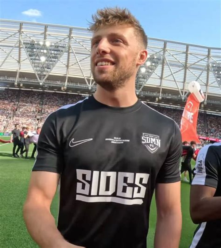 Wroetoshaw Bio (Wiki) 