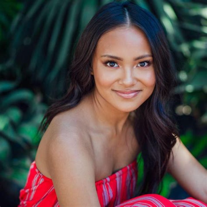 Ysa Penarejo - Age, Family, Bio