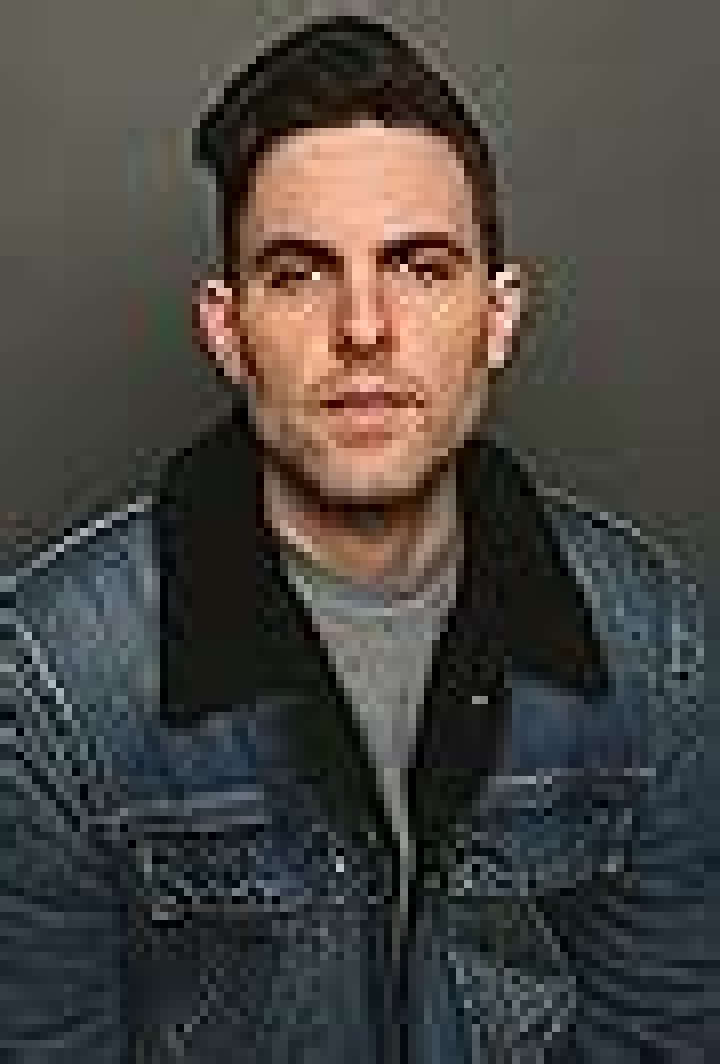 Zak Resnick Bio (Wiki) 